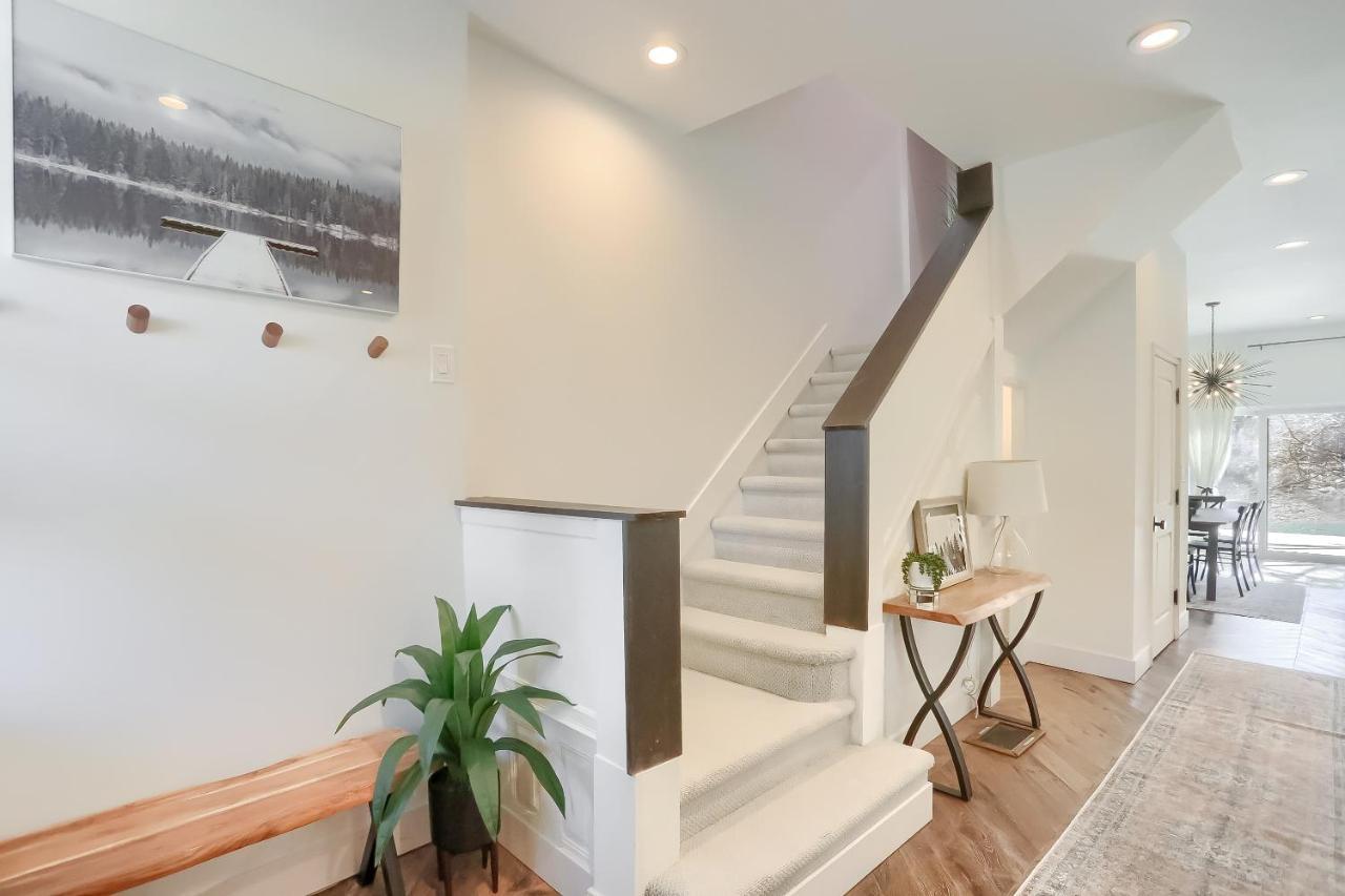 Newly Renovated Victorian Gem Perfect Space For Family Vacations! พิตต์สเบิร์ก ภายนอก รูปภาพ