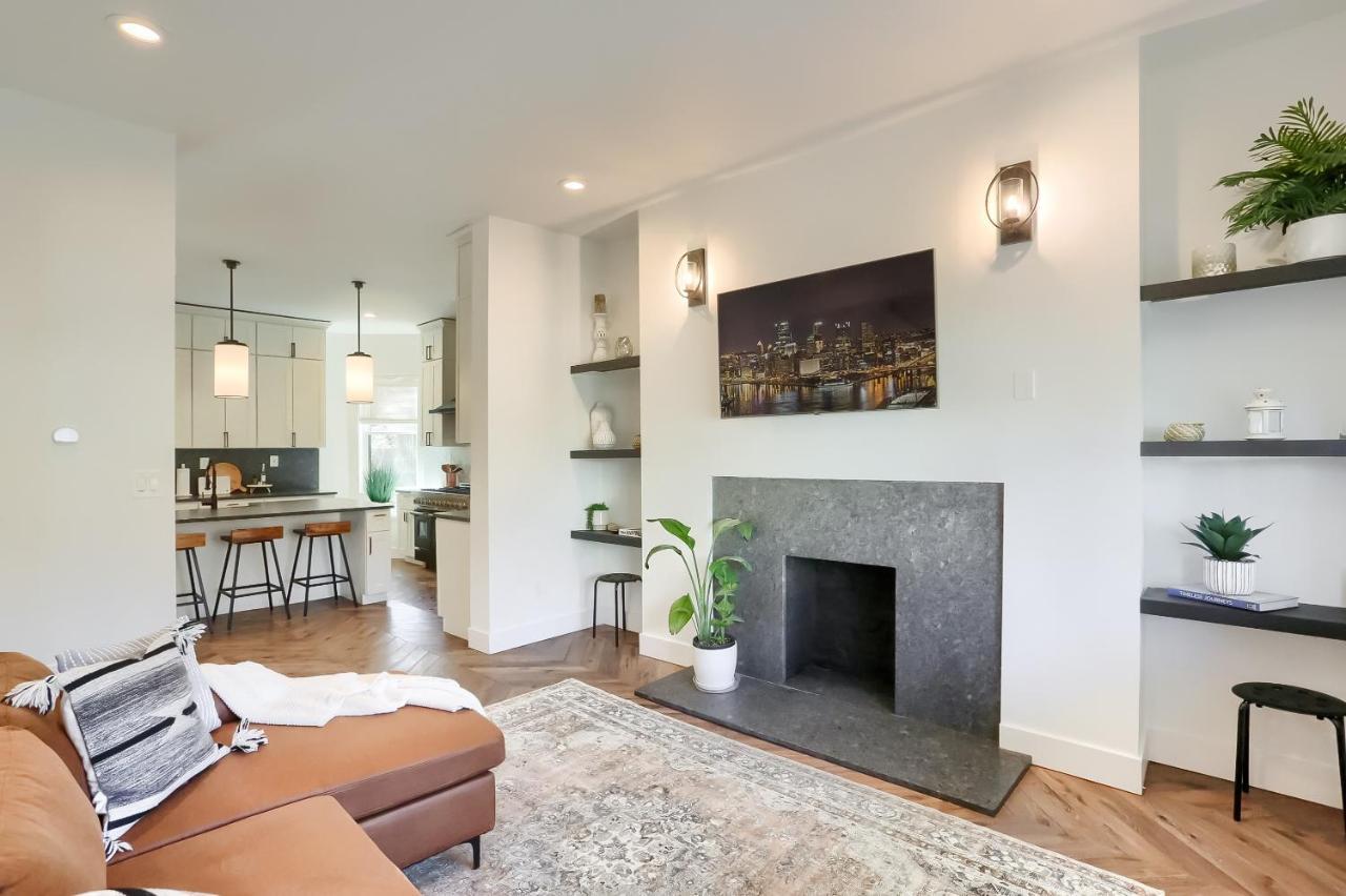 Newly Renovated Victorian Gem Perfect Space For Family Vacations! พิตต์สเบิร์ก ภายนอก รูปภาพ